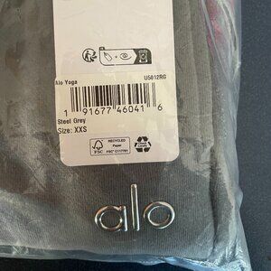 SOLD OUT Brand New Alo Steel Grey Accolade Straight Leg Sweatpant XXS